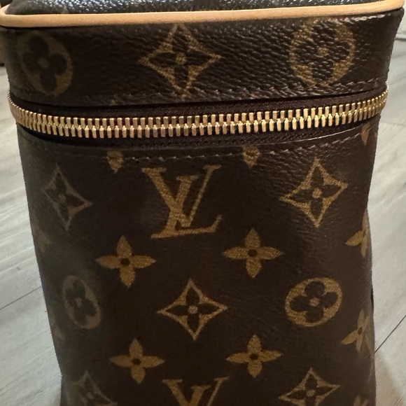 Louis Vuitton Brown Monogram Toiletry Bag - Picture 3 of 4